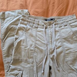 Hollister High Rise Dad Cargo Pants